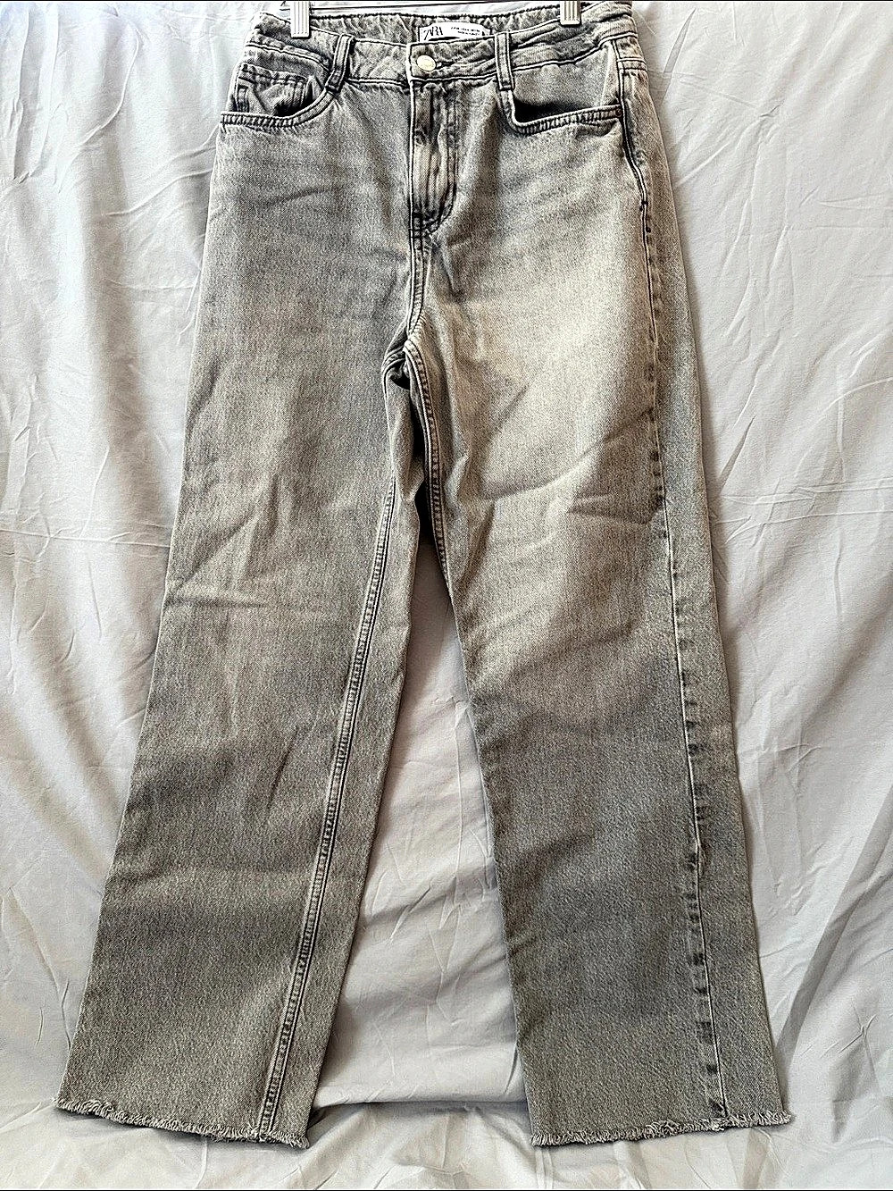 Zara Straight Leg Jeans Gray Size 4